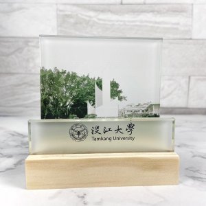 【團購商品，10個起做】淡江蛋捲廣場手機名片座